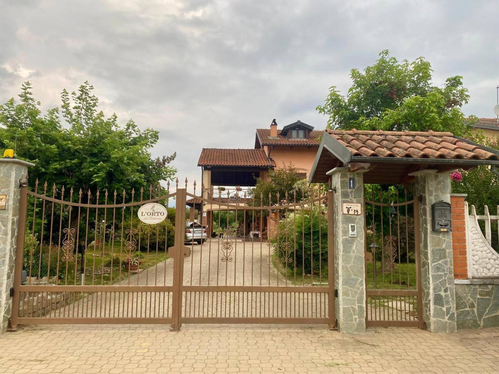 Orto Del Pettirosso Apartment Front Exterior photo